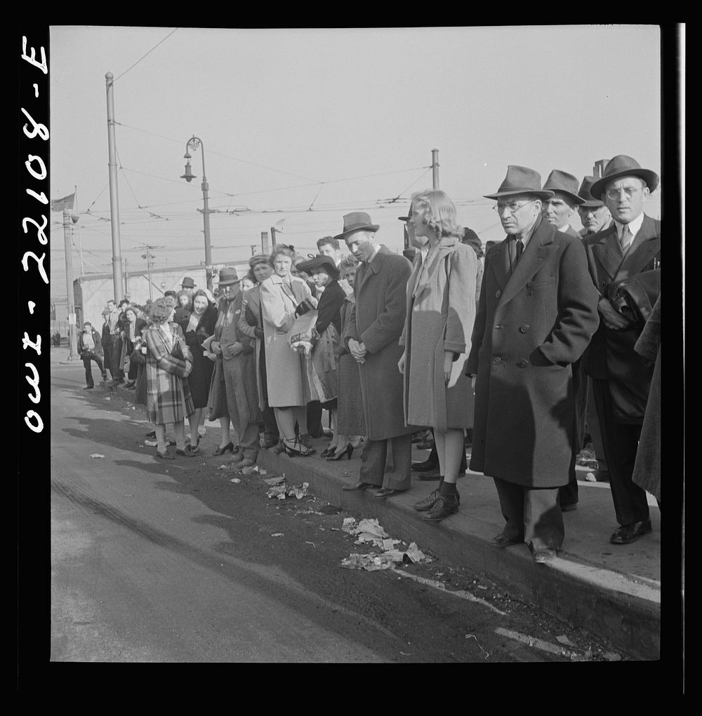 Baltimore, Maryland. Waiting for a bus at four p.m.. Sourced from the Library of Congress.