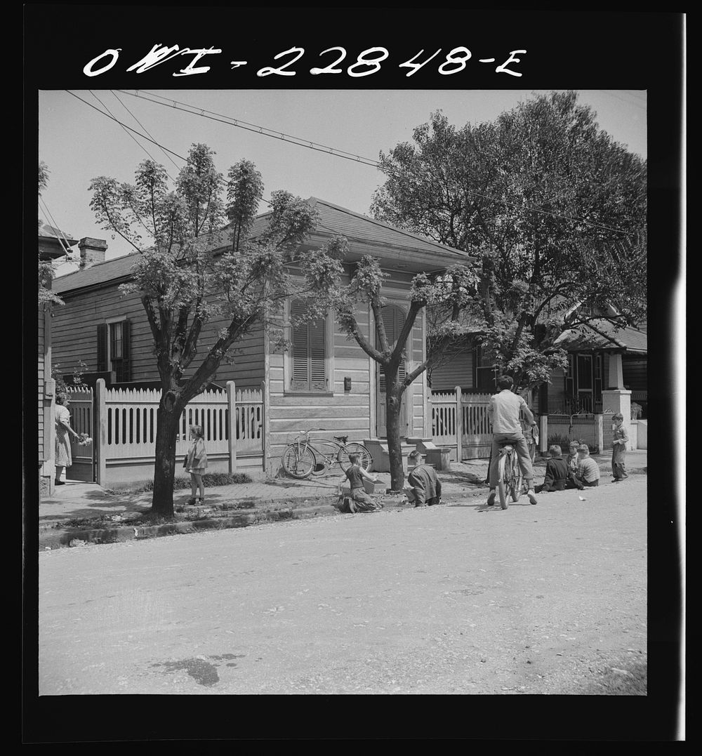 New Orleans, Louisiana. Children playing in the street. Sourced from the Library of Congress.