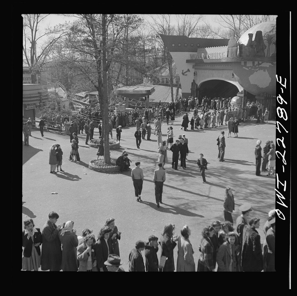 Glen Echo, Maryland. Amusement park. Sourced from the Library of Congress.