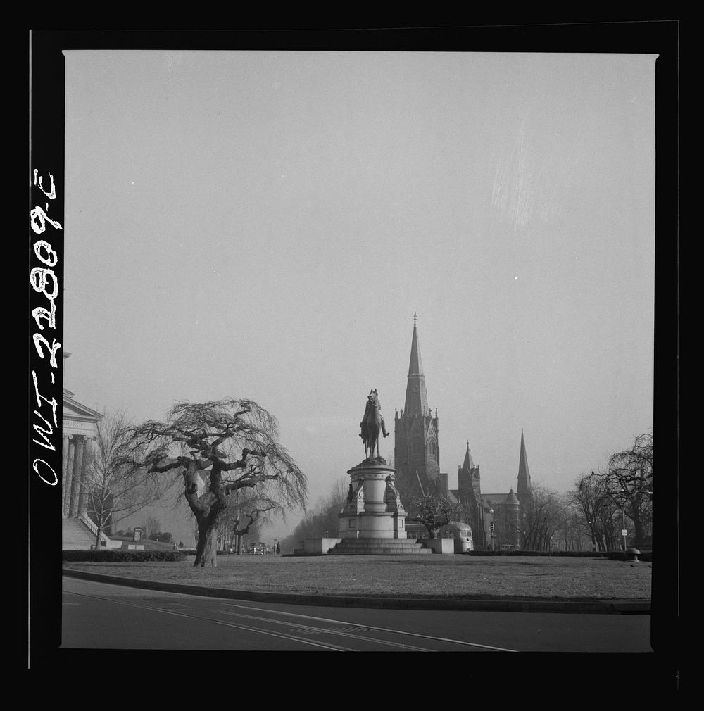 Washington, D.C. Thomas Circle. Sourced from the Library of Congress.