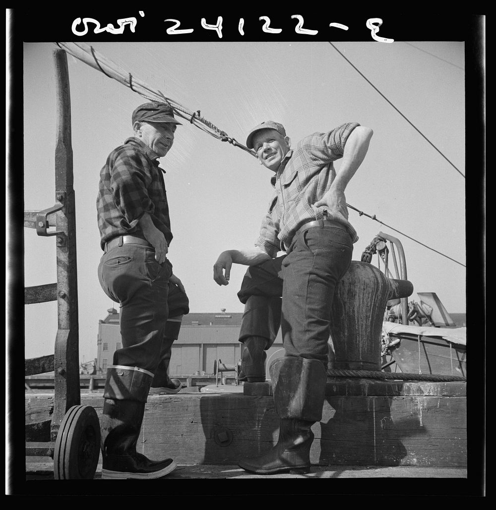 New York, New York. New England fishermen resting on the Fulton docks. Sourced from the Library of Congress.