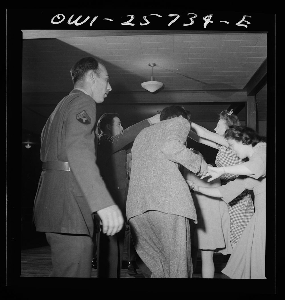 [Untitled photo, possibly related to: Arlington, Virginia. Dancing the Virginia reel at a bi-weekly Saturday night "open…