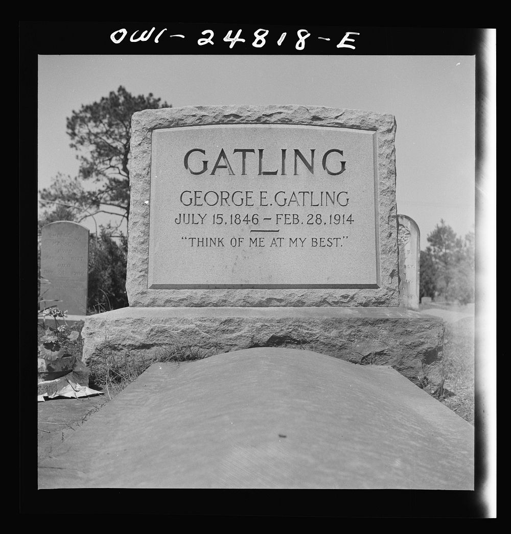 San Augustine, Texas. Tombstone. Sourced from the Library of Congress.