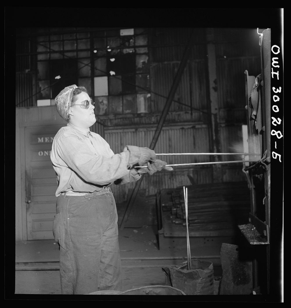 Pitcairn, Pennsylvania. Mrs. Agnes Glunt, mother of a child four years old, employed as a rivet heater in the Pitcairn…