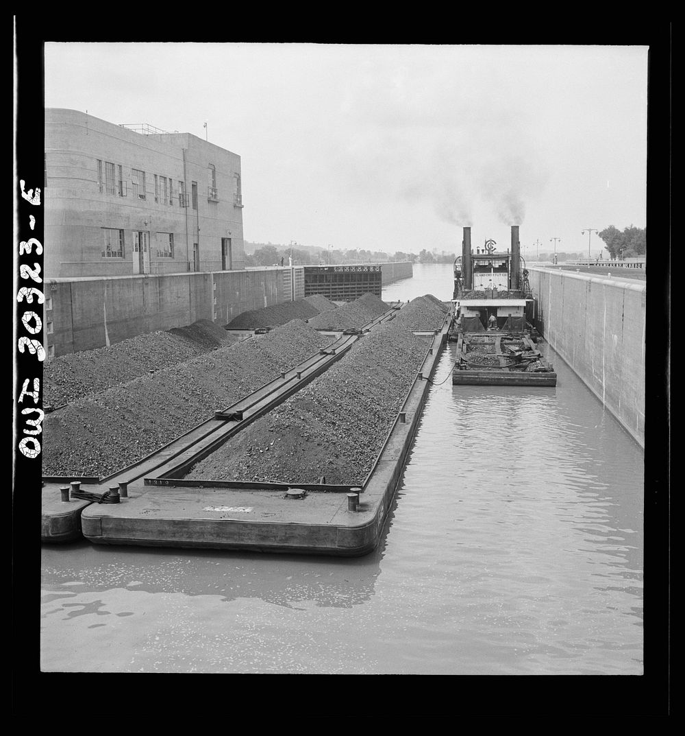 Gallipolis, Ohio. Coal barges passing through locks. Sourced from the Library of Congress.