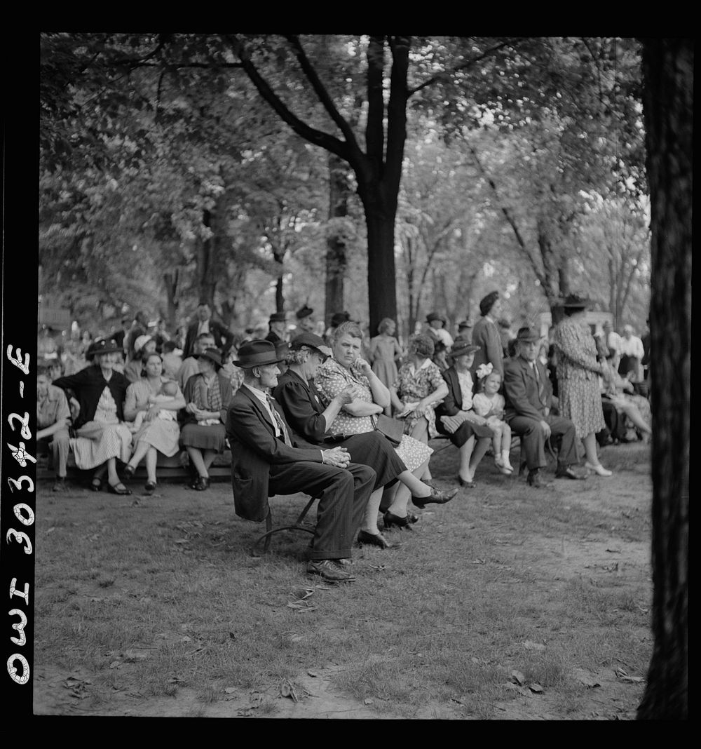 [Untitled photo, possibly related to: Gallipolis, Ohio. Part of crowd at Decoration Day ceremonies]. Sourced from the…