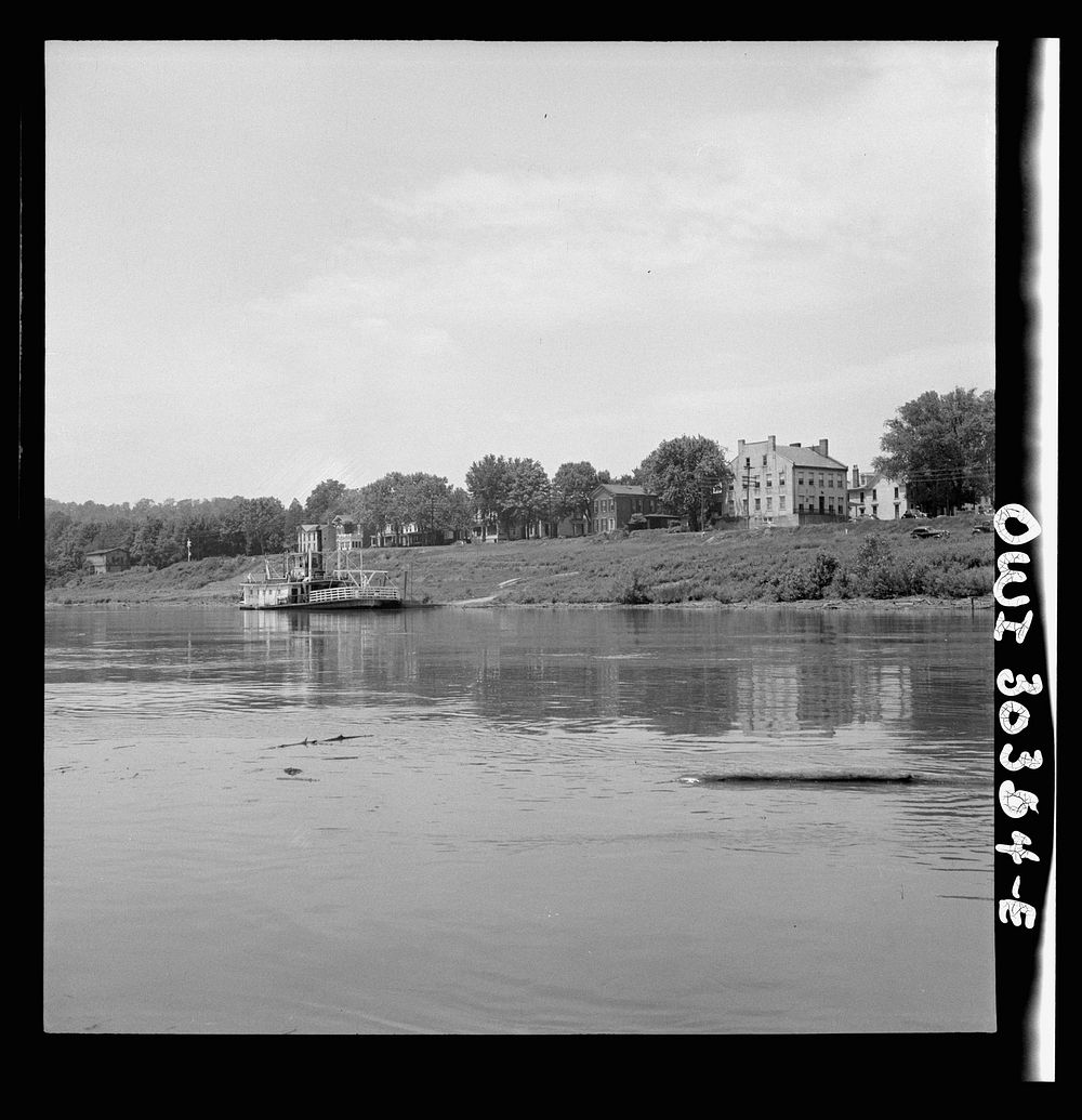 Gallipolis, Ohio. Towboat type ferry. Sourced from the Library of Congress.