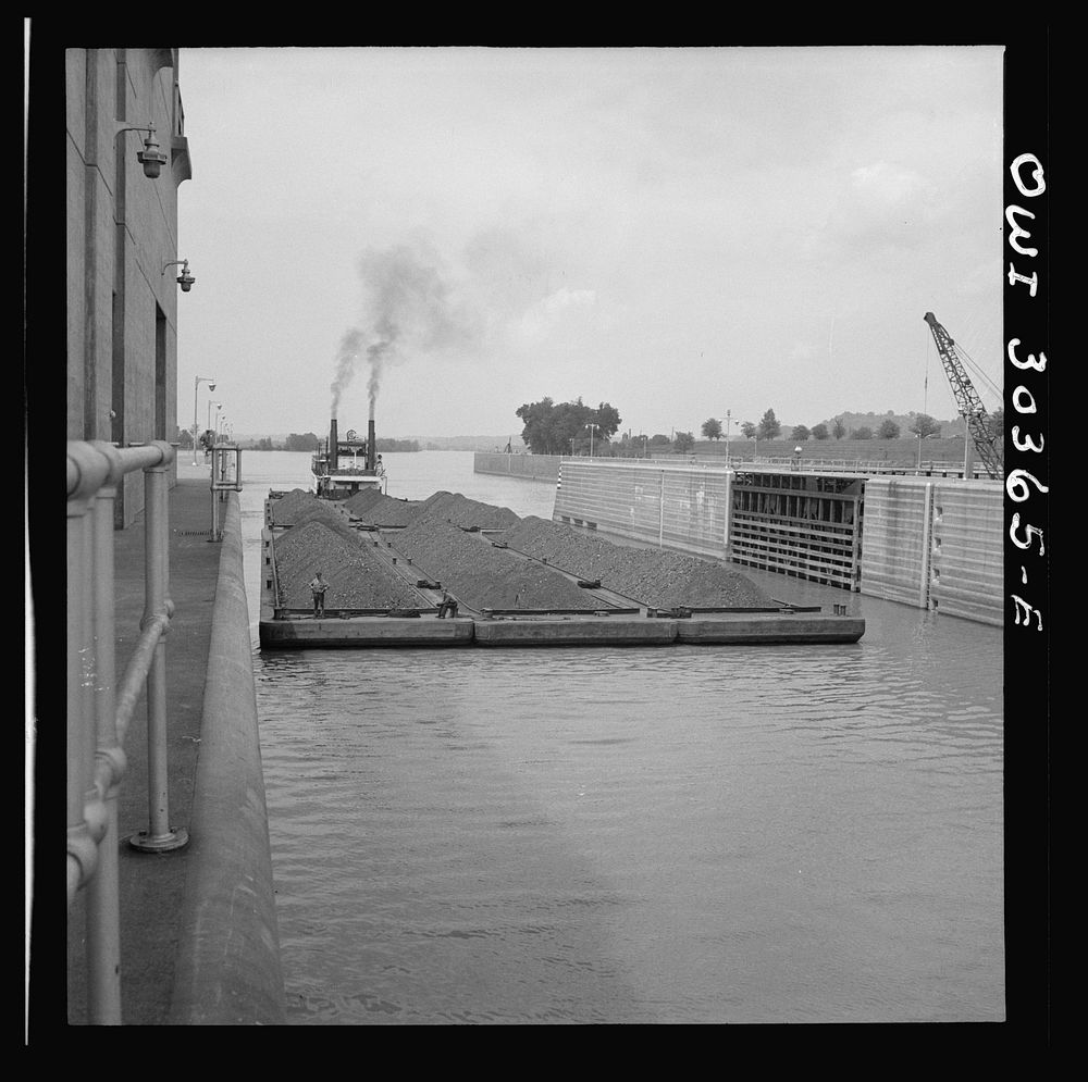 Gallipolis, Ohio. Coal barges entering locks. Sourced from the Library of Congress.