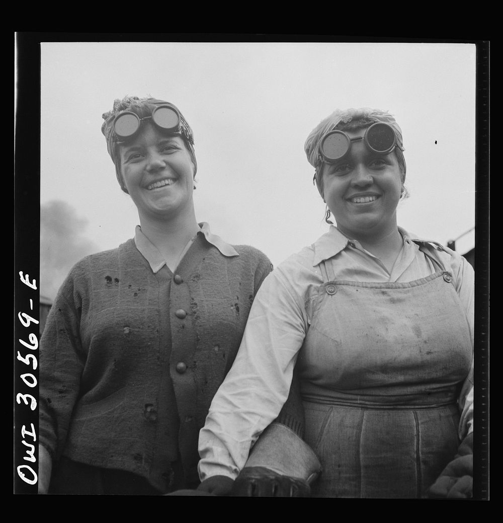 Pitcairn, Pennsylvania. Miss Helen Gusmerotti, twenty-nine, and Miss Mary Mignogna, employed as car repairmen's helpers at…