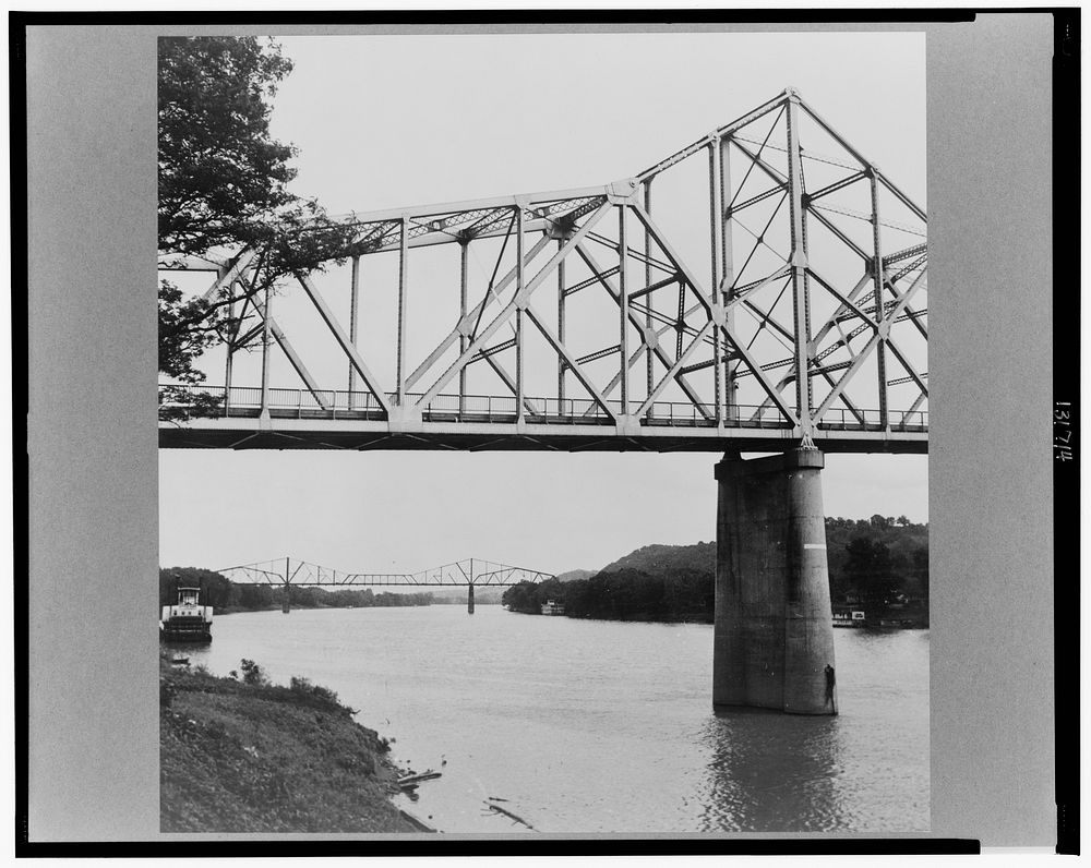 Point Pleasant (vicinity), West Virginia. Bridges over the Kanawha River. Sourced from the Library of Congress.