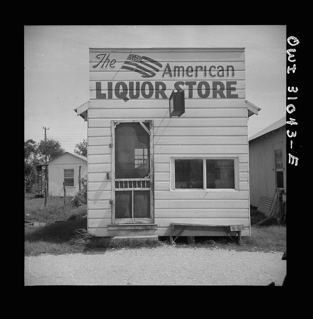 Palacios, Texas. Liquor store. Sourced from the Library of Congress.