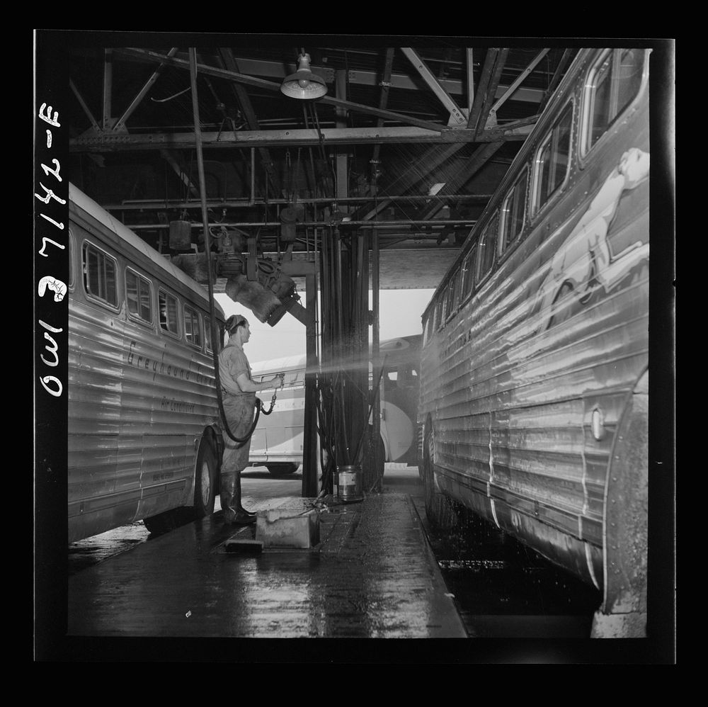 Pittsburgh, Pennsylvania. Washing a bus at the Greyhound garage. Sourced from the Library of Congress.
