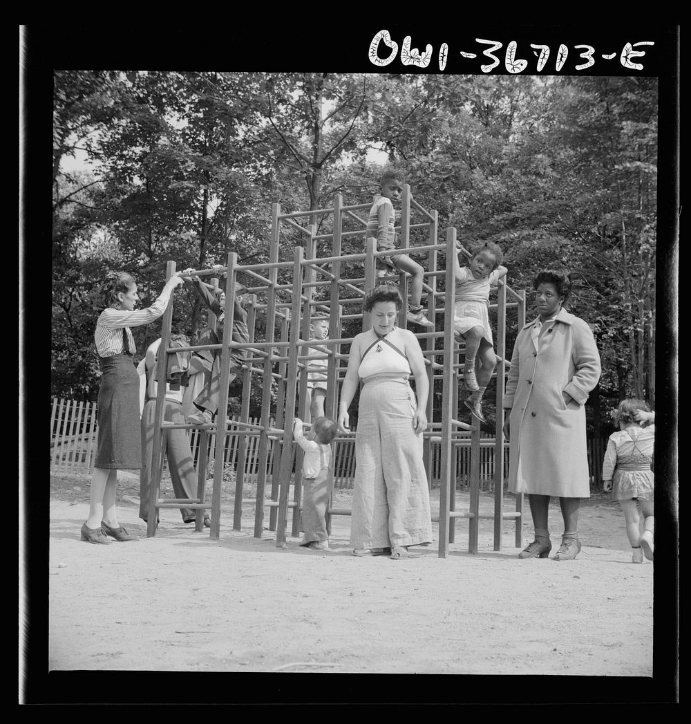 [Untitled photo, possibly related to: Arden, New York. Interracial activities at Camp Ellen Marvin, where children are aided…