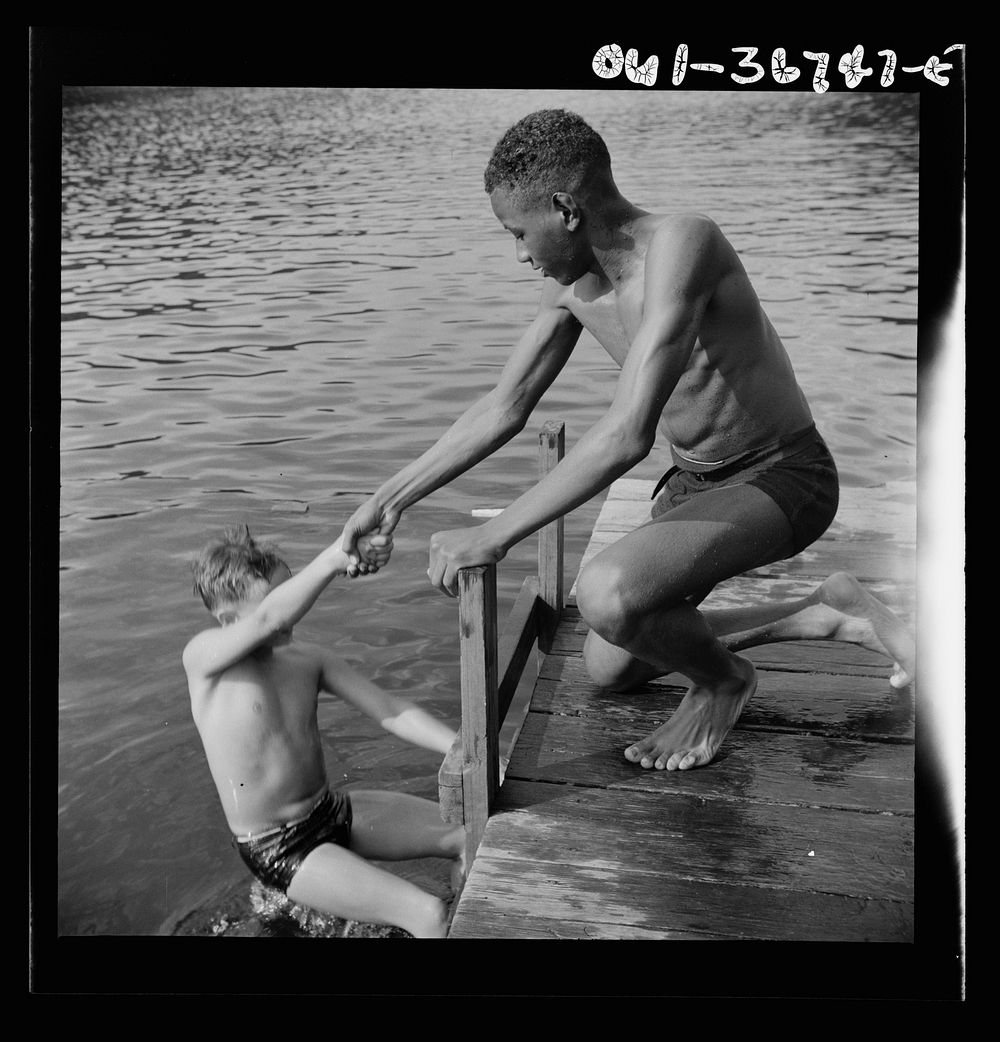 [Untitled photo, possibly related to: Southfields, New York. Interracial activities at Camp Nathan Hale, where children are…