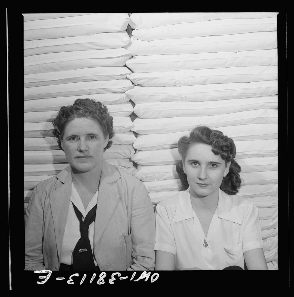 Bus trip from Knoxville, Tennessee, to Washington, D.C. Mother and daughter who act as pillow salesmen at Knoxville…