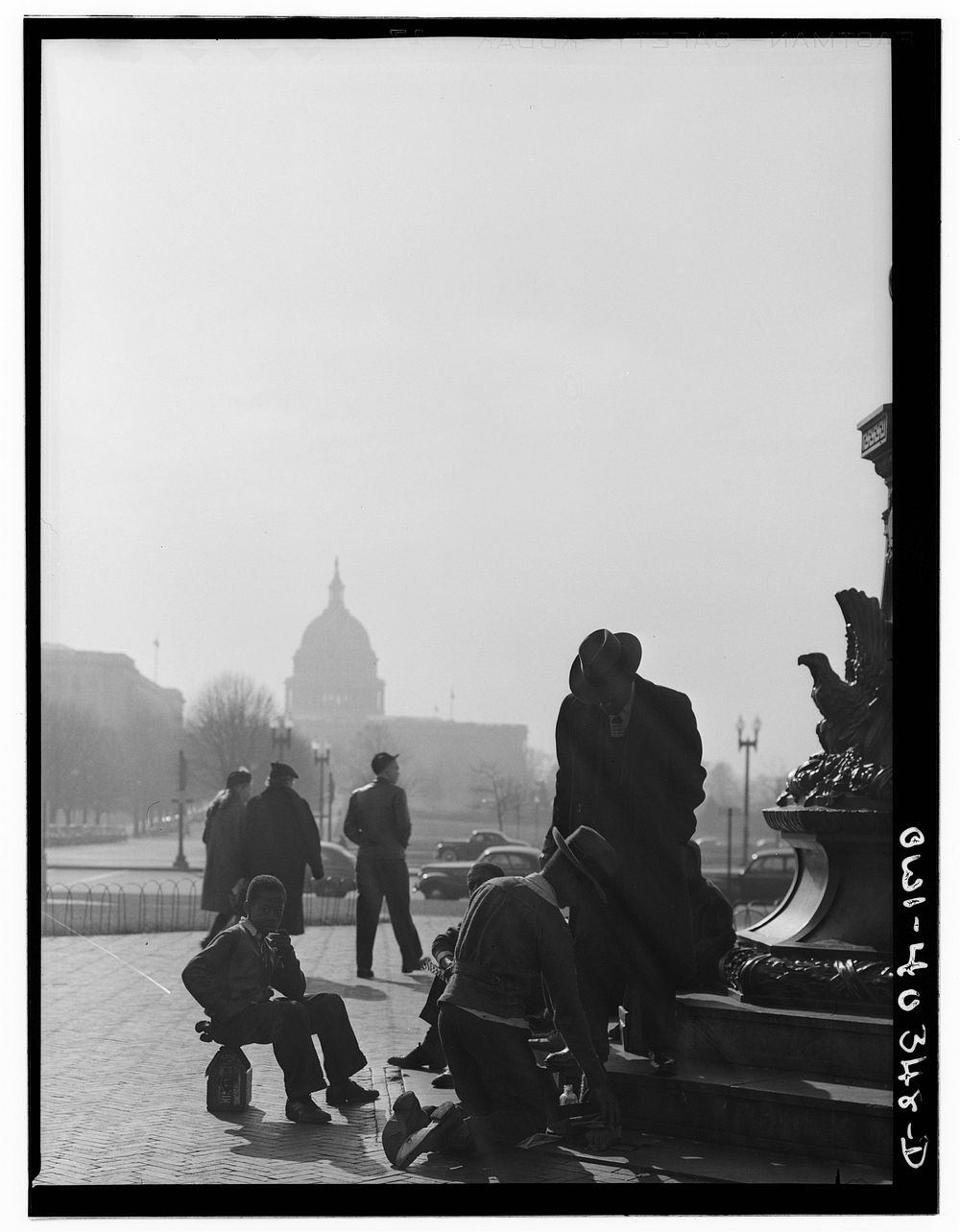 [Untitled photo, possibly related to: Washington, D.C., in front of Union Station.]. Sourced from the Library of Congress.
