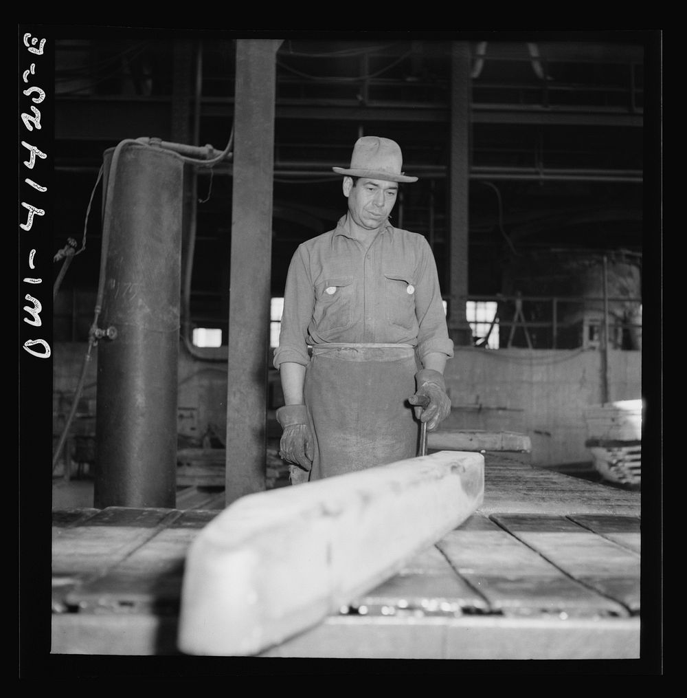 El Paso, Texas. Phelps Dodge refining company. Trimming bars of pure copper. Sourced from the Library of Congress.
