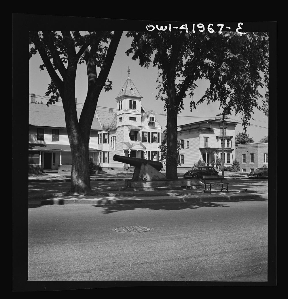 Southington, Connecticut. A street scene. Sourced from the Library of Congress.