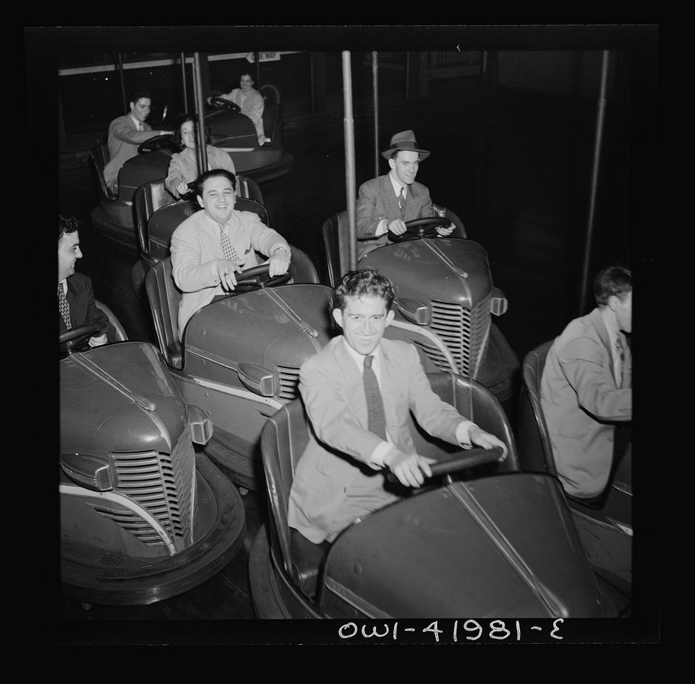 Southington, Connecticut. Amusement park. Sourced from the Library of Congress.