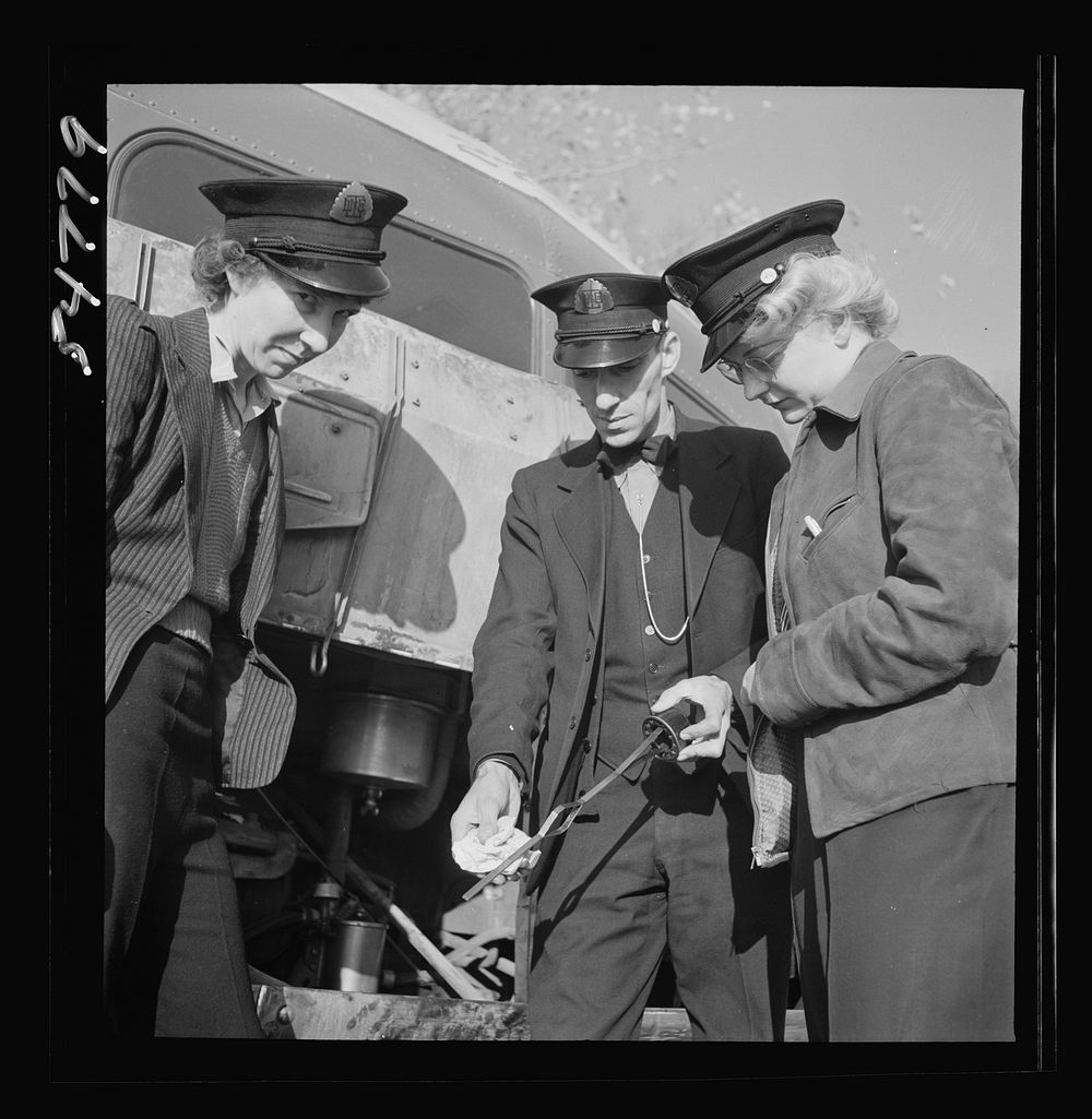 [Untitled photo, possibly related to: Training women to operate buses and taxicabs]. Sourced from the Library of Congress.