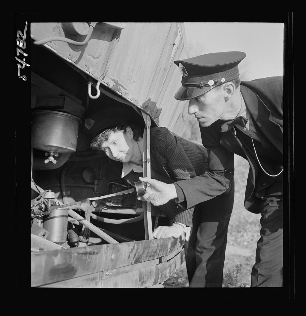 [Untitled photo, possibly related to: Training women to operate buses and taxicabs]. Sourced from the Library of Congress.