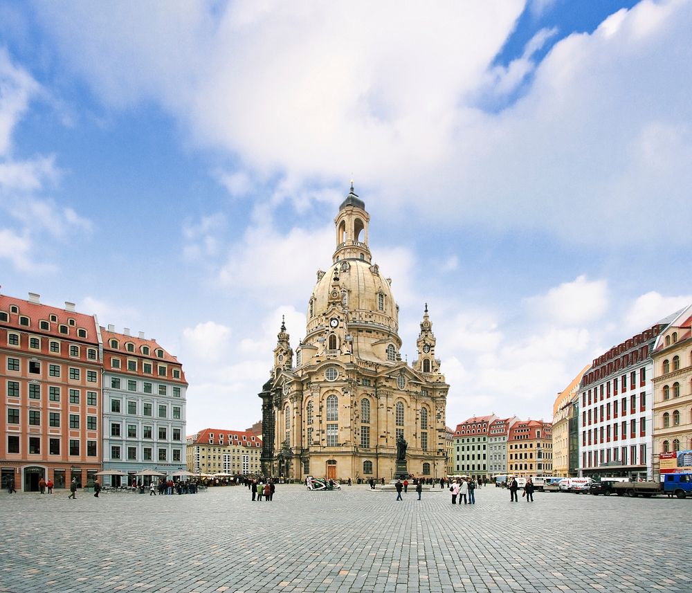 Frauenkirche Dresden. Original public domain image from Wikimedia Commons