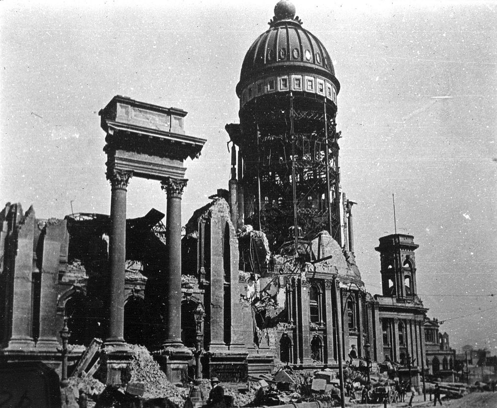 San Francisco City Hall after the Great San Francisco Earthquake. Original public domain image from Flickr