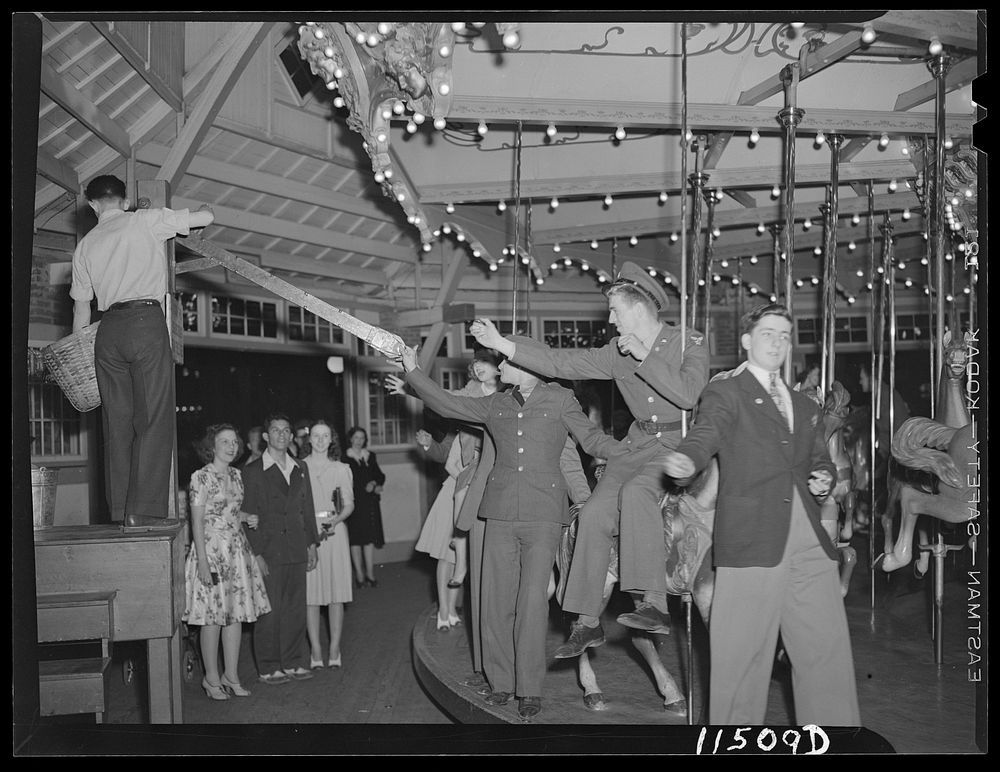 Glen Echo, Maryland. Merry-go-round. Sourced from the Library of Congress.