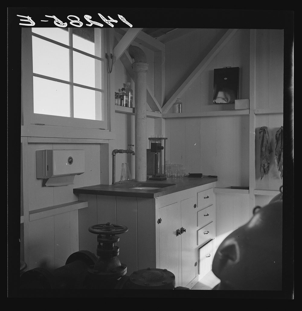 Laboratory section. Visalia, California. Sourced from the Library of Congress.