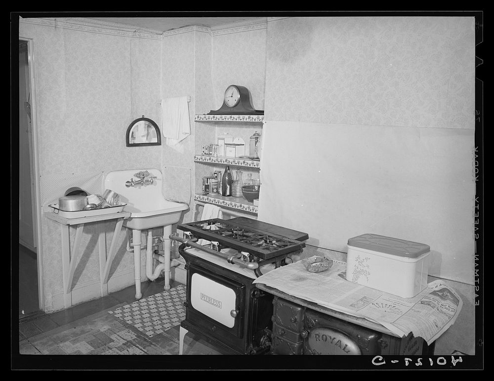 [Untitled photo, possibly related to: New York, New York. The Montefiori's kitchen-dining room, at 340 East 63rd Street].…