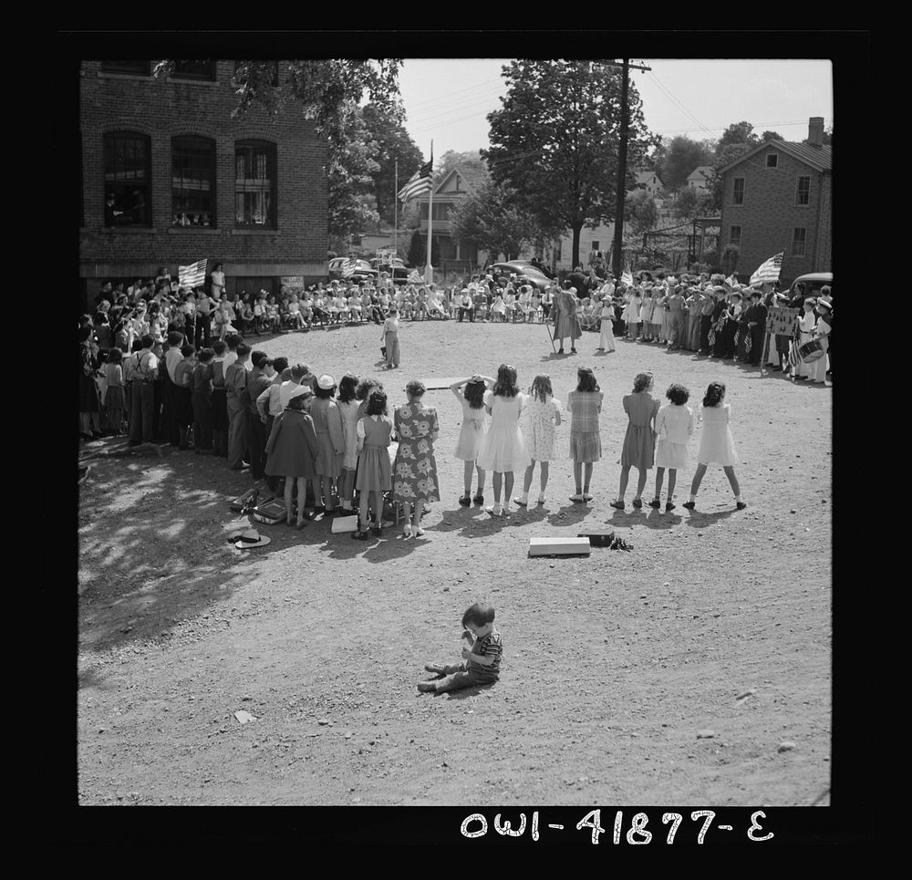 Southington, Connecticut. Young people watching a game. Sourced from the Library of Congress.