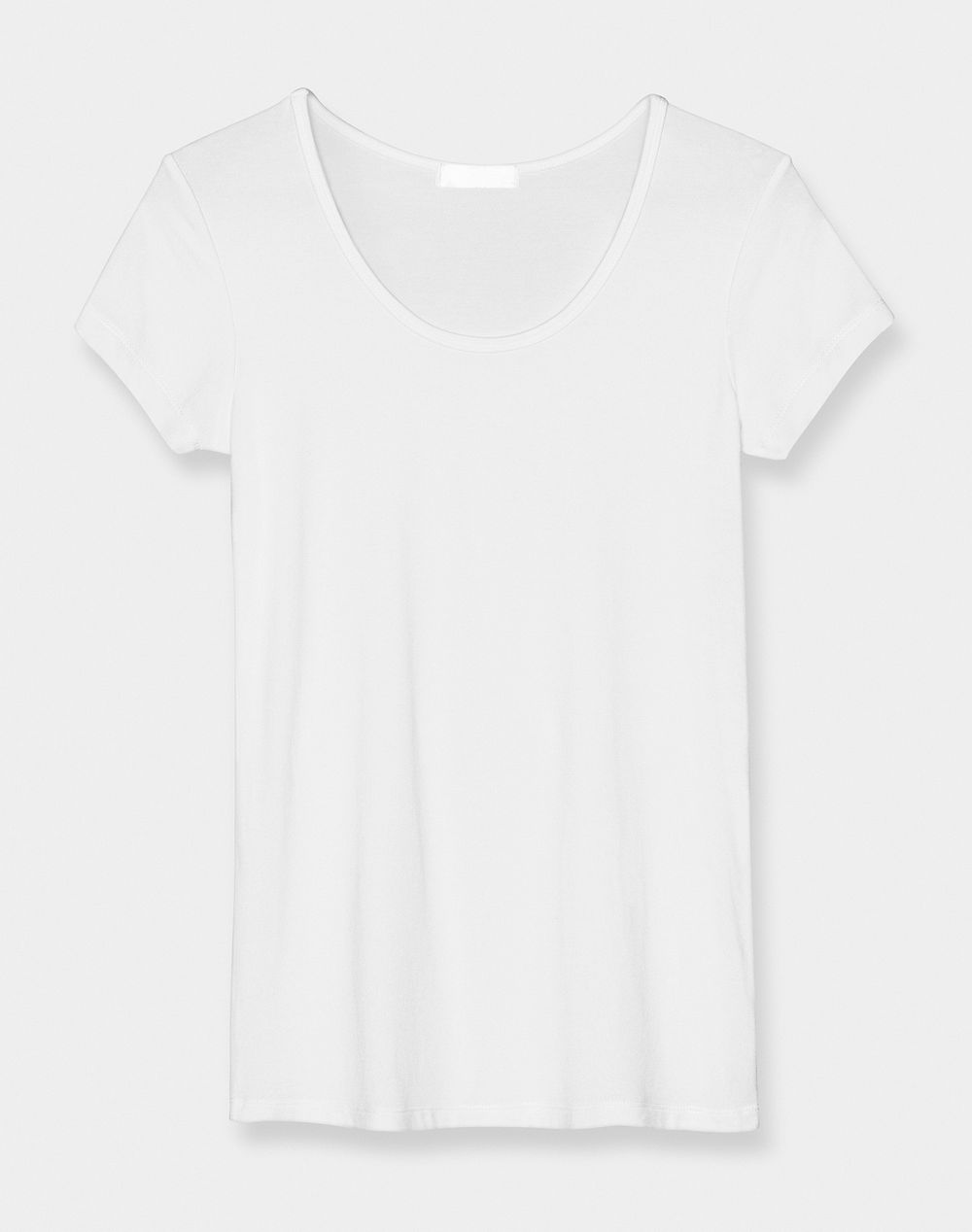 Basic white scoop neck tee women’s apparel front view