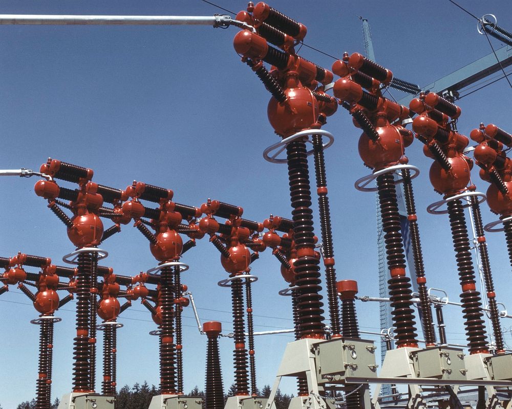 Circuit breakers at BPA&rsquo;s Oregon city substation.