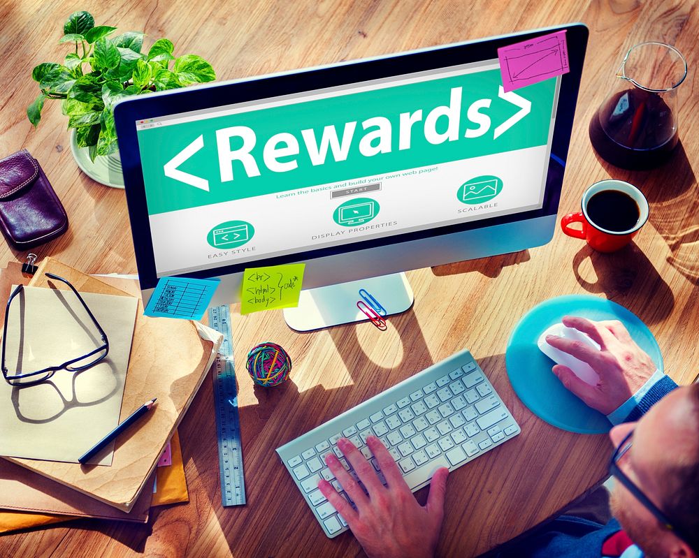 Digital Online Rewards Profit Office Working Concept