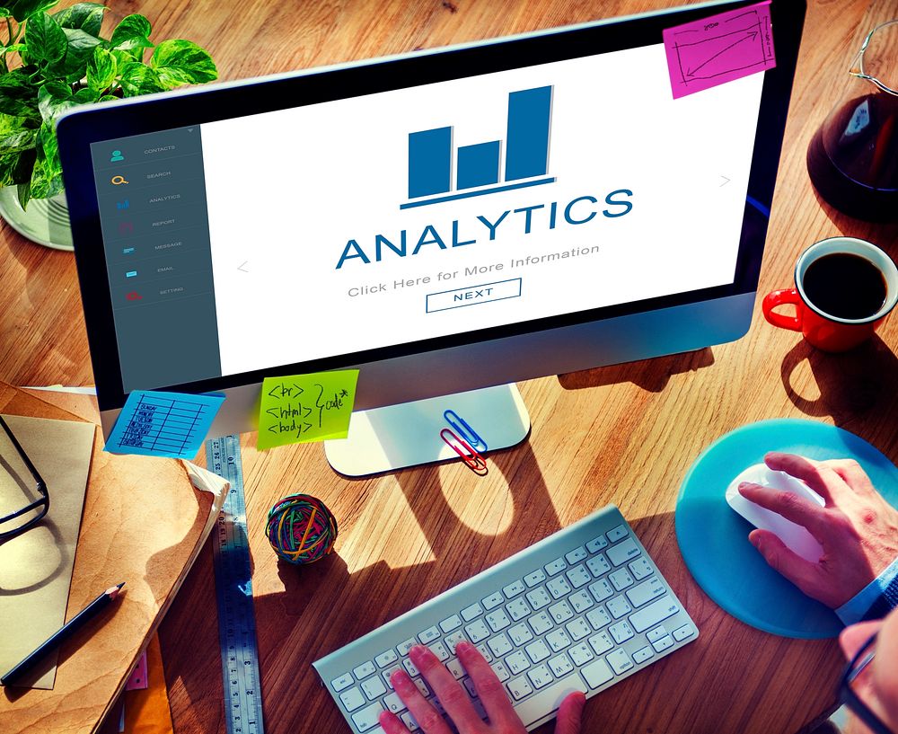 Analytics Finance App Homepage Concept