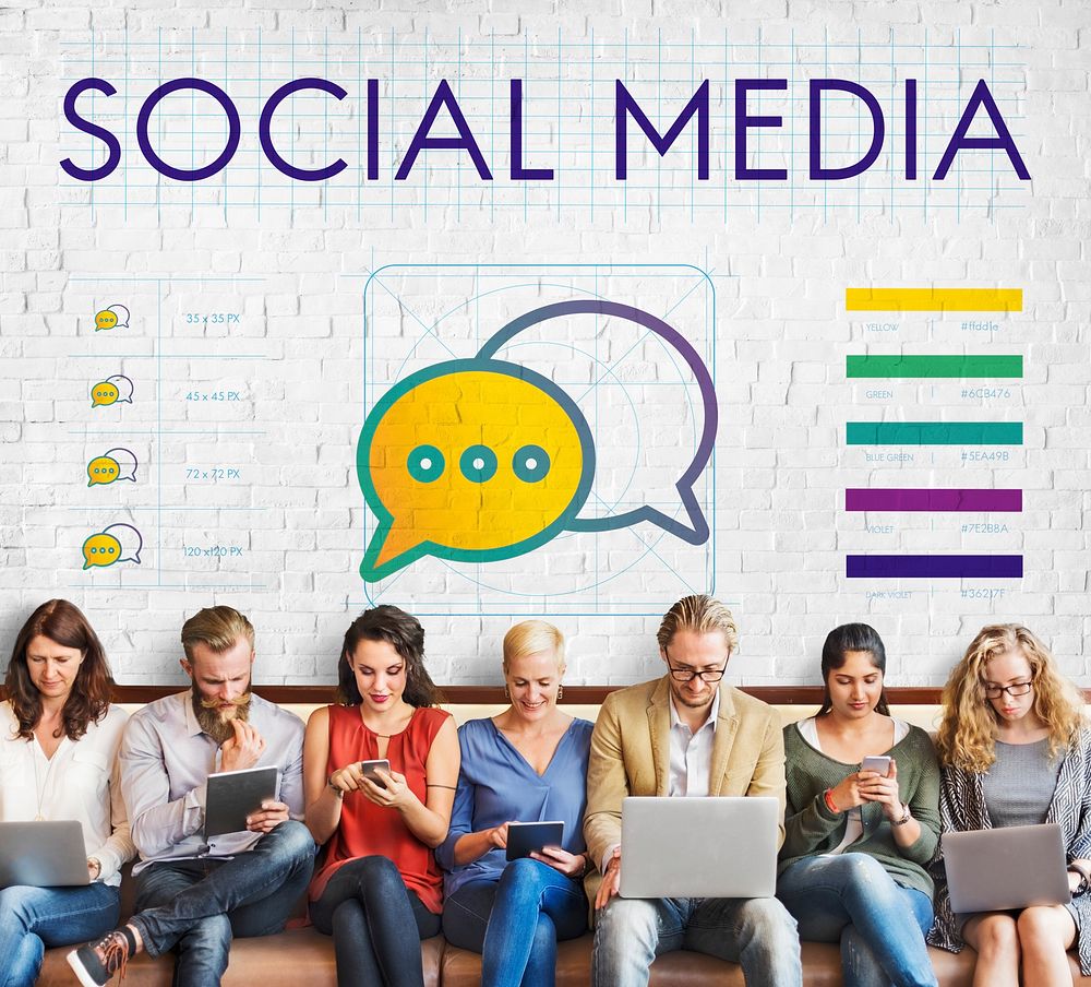 Social Media Speech Bubble Communication Concept