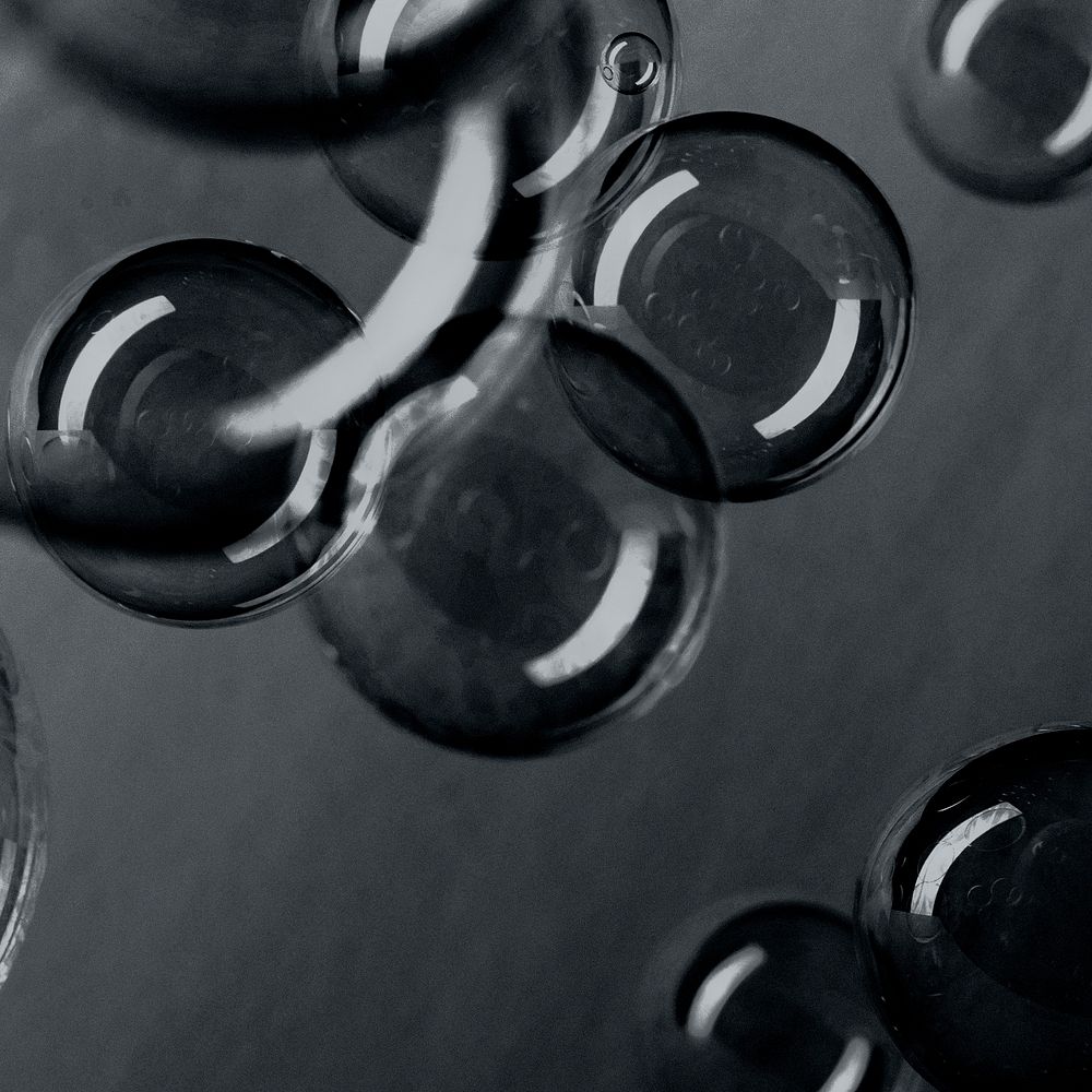 Water bubble pattern black background
