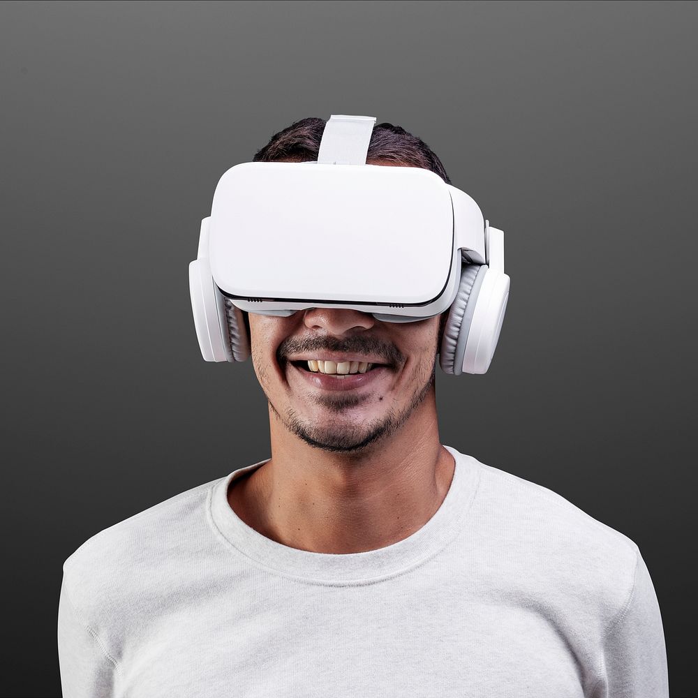 Man experiencing VR simulation entertainment technology