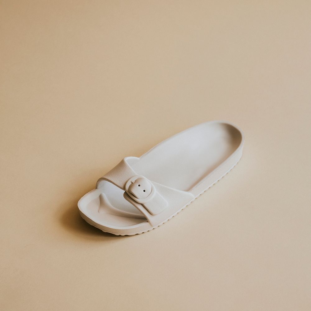 Buckle slide sandal slipper on beige