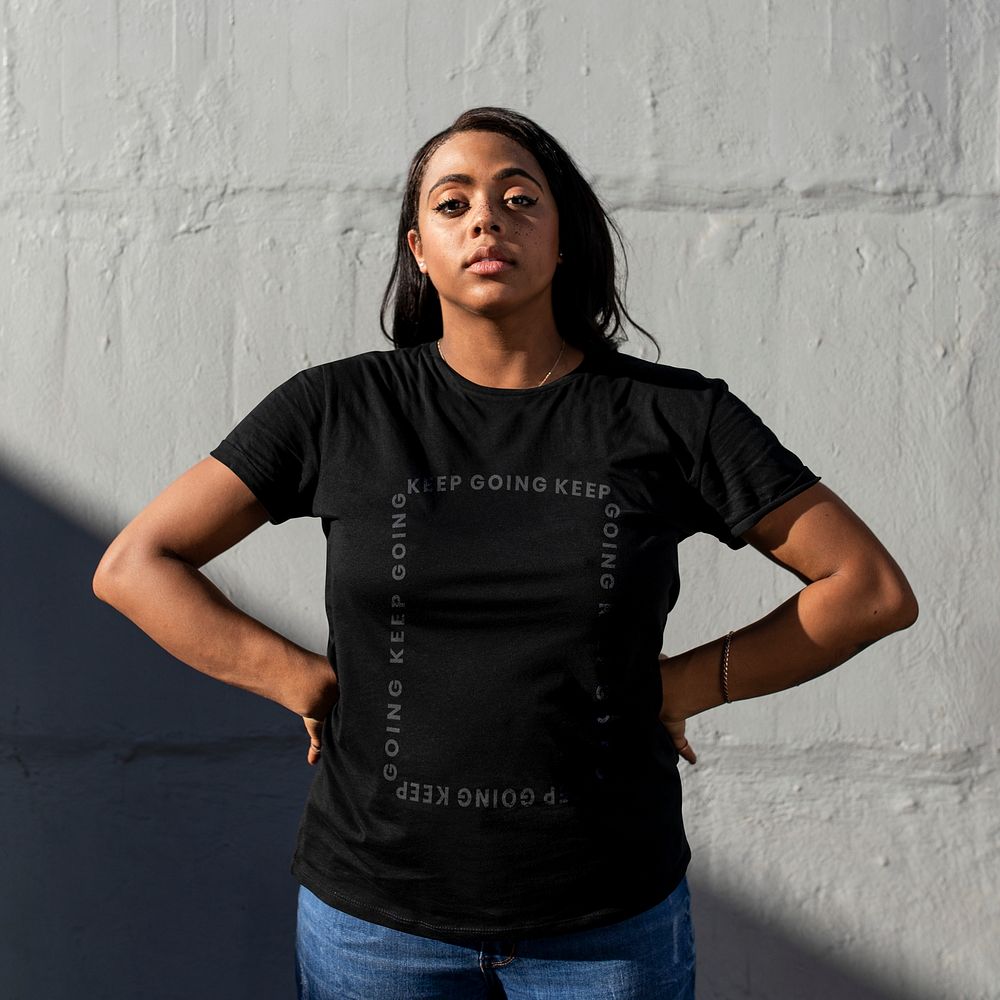 Keep going t-shirt black women&rsquo;s simple streetwear outdoor shoot