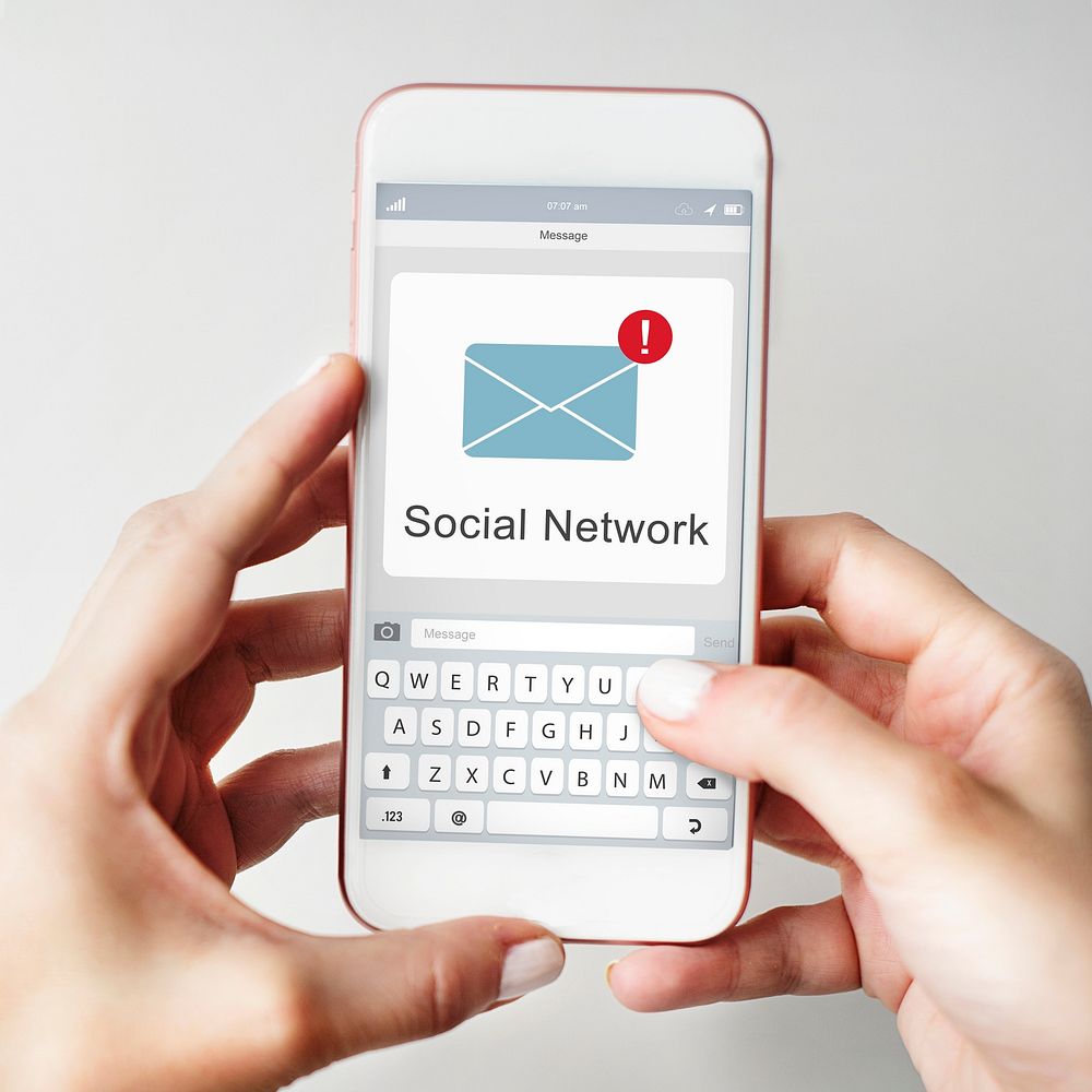 Online Message Social Network Concept