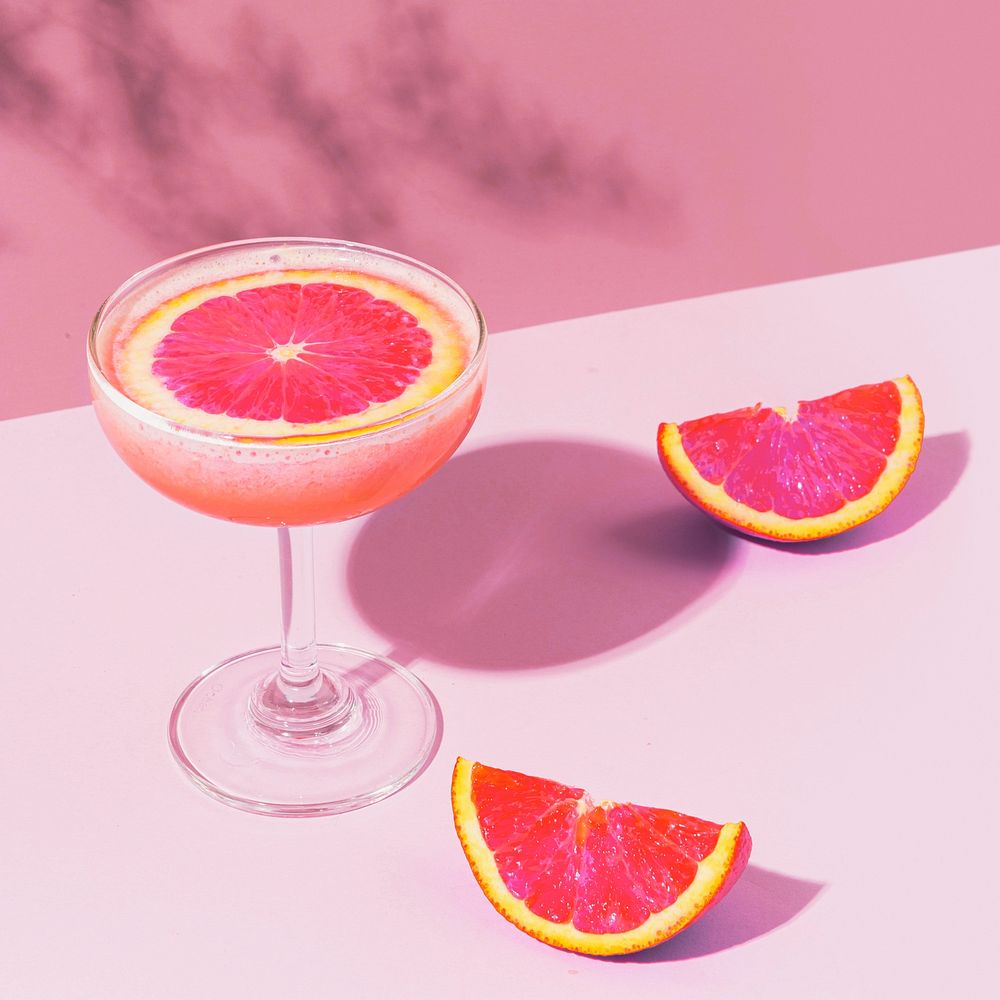 Pink martini, Summer drinks aesthetic