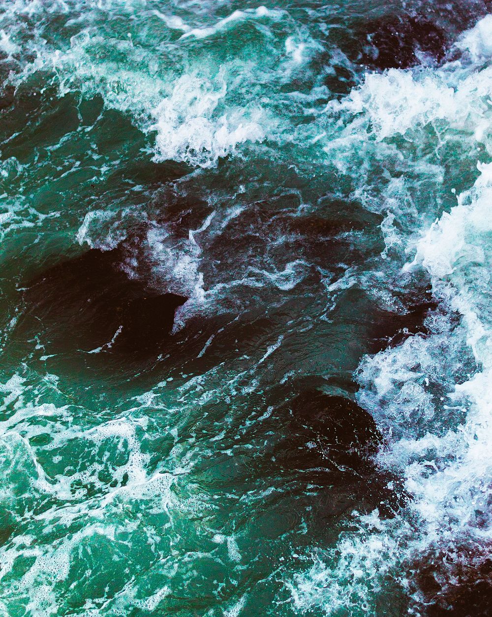 Aesthetic ocean wave background, nature photo