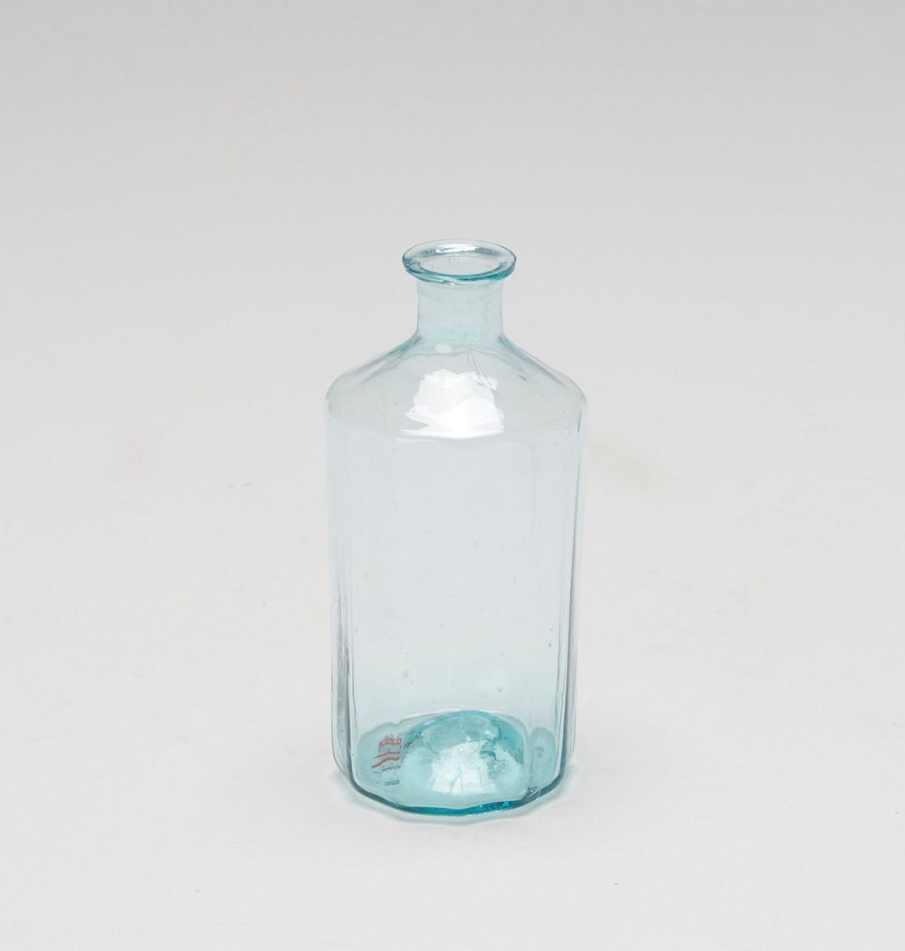 Polygonal shape with short neck finished with narrow rim. Greenish blue glass.. Original from the Minneapolis Institute of…