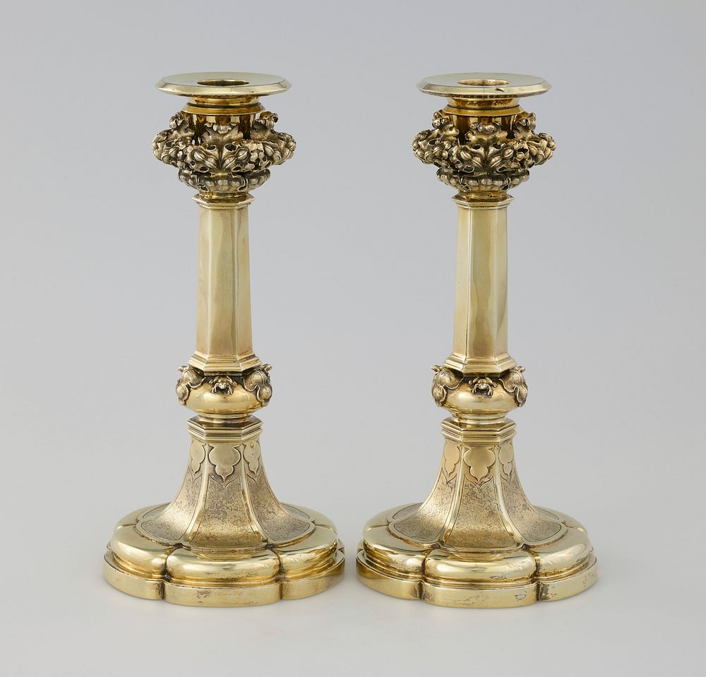 George IV Gothic Revival; six lobes on foot; hexagonal tapered shaft; round rim; bulb above foot has alternating three…