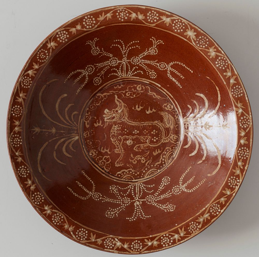 bowl, Swaton ware, brown and white glazes. Original from the Minneapolis Institute of Art.