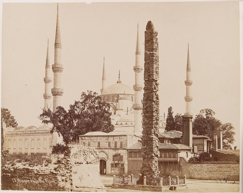 Mosquée du Sultan Ahméd. Original from the Minneapolis Institute of Art.