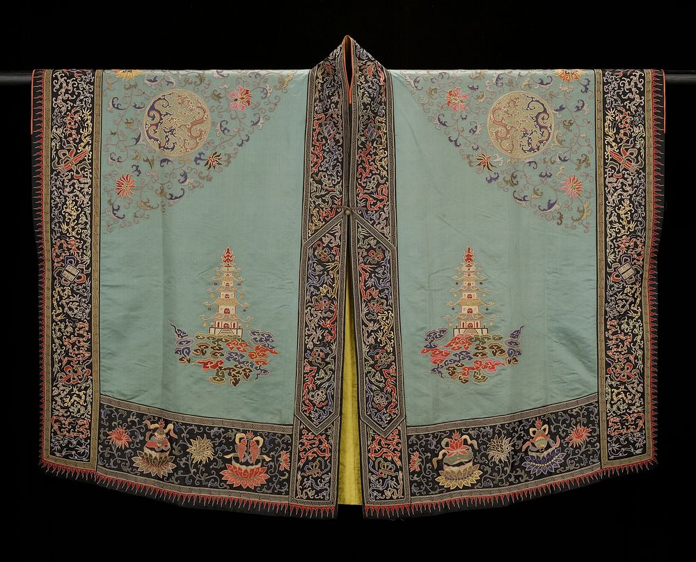 Daoist priest’s robe (jiangyi) (1662–1722) clothing in high resolution. Original from the Minneapolis Institute of Art.…