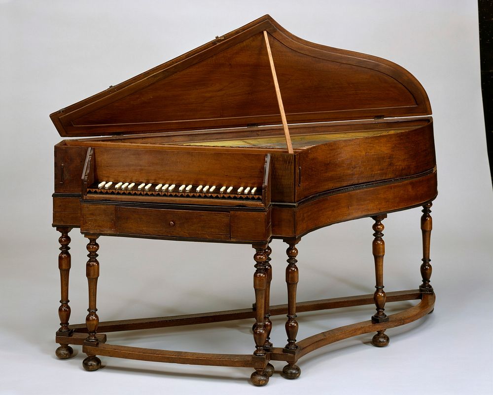 Bentside Spinet