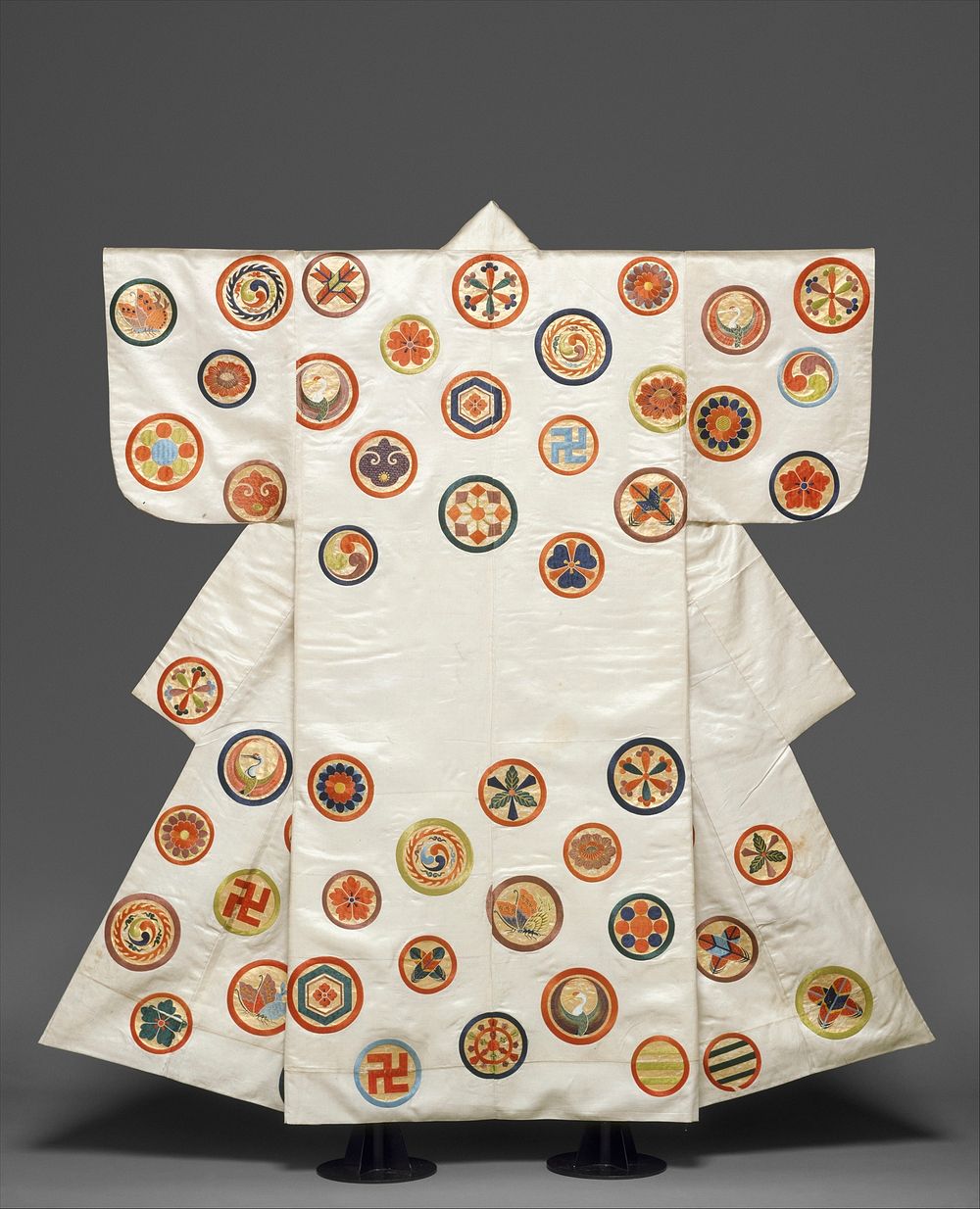 Noh Costume (Nuihaku) with Scattered Crests
